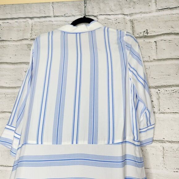 Soft Surroundings Womens XS Petite Button Front Top Blue White Oversized Blouse - Picture 9 of 10